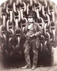 Isambard Kingdom Brunel, stehend vor den Startketten der 