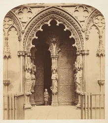[Mittleres Portal, Westvorhalle, Kathedrale von Lichfield]