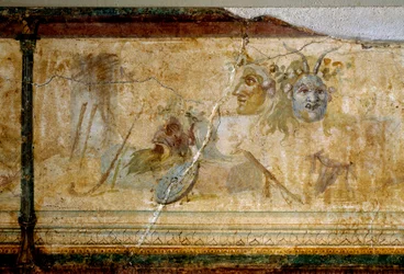 Römische Kunst: „Stillleben mit Theatermasken“. Detail. Fresko, um 25-19 v. Chr. Maße: 23 cm. Rom, Museo Nazionale Romano (oder Thermenmuseum)