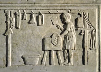 Römische Kunst: „ein Metzger in seinem Laden“ Basrelief, römische Zivilisation, 2. Jahrhundert n. Chr., Rom, Museo della Civilta Romana