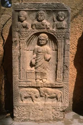 Stele, Hochimperialzeit (27 v. Chr.-395 n. Chr.)