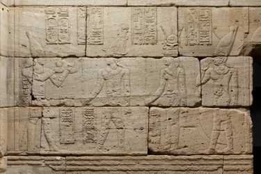 Relief aus dem Tempel von Dendur, ca. 10 v. Chr.