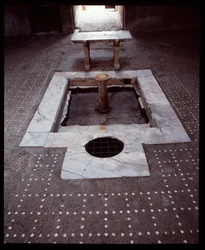 Atrium des Casa del tramezzo di legno