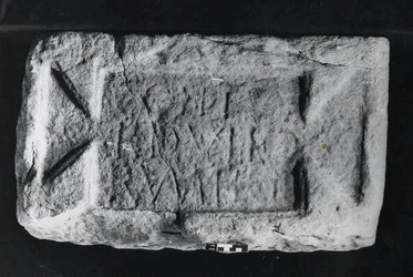 Zenturienstein der Coh. I Vardullorum