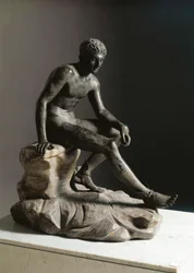 Die Ruhe des Hermes, römische Bronzeskulptur nach einem griechischen Original von Lysipp