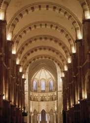 Innenansicht der Kathedrale von Vézelay