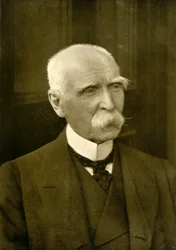 Sir Donald M. Stewart, Bart., um 1890er, 1901