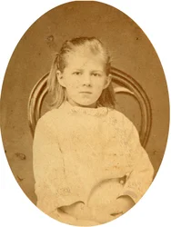 Porträt von Lyubov F. Dostoyevskaya, Tochter des Autors Fjodor Michailowitsch Dostojewski