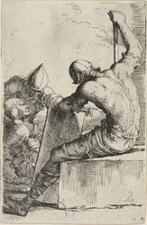 Ein Krieger, der auf einem Vordergrundblock sitzt, hält ein Schild und einen Stab und wendet sich zwei Kriegern hinter ihm zu, aus der Figurinenserie