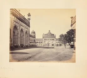 Lucknow; das Roumi-Tor in der Festung