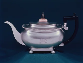 Regency-Teekanne, 1812-13