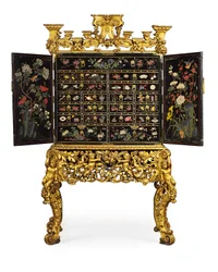 Chinesischer Export-Schrank auf einem William-und-Mary-Ständer, spätes 17. Jahrhundert