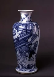 Vase mit Darstellung einer Dame auf einem Balkon, chinesisch, ca. 1690-1710