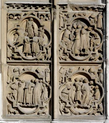 Gotische Kunst: Lehrszenen. Detail des Südportals der Kathedrale Notre-Dame in Paris