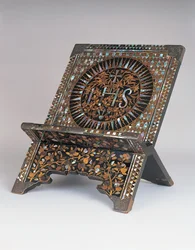 Momoyama-Periode Christlicher Falt-Messestand, spätes 16. - frühes 17. Jahrhundert (Lack)