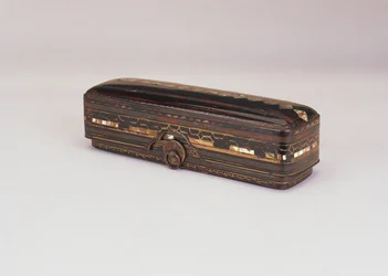 Kleine Namban-Box mit Deckel