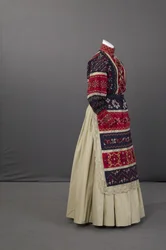 Ukrainisches Hochzeitsensemble