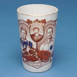 England gegen Schottland Souvenirkrug (Keramik)