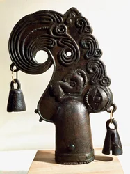 Skythische Kunst: Bronzespeer mit fantastischem Tierdekor. Aus Ulski (Kuban), Nordkaukasus in Russland, 4. Jahrhundert v. Chr. Höhe: 28 cm. Eremitage-Museum Sankt Petersburg