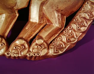 Schildemblem in Form eines Panthers, 700-650 v. Chr. (Gold, Bernstein und farbiges Email) (Detail)