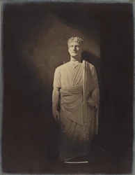 Figur eines Priesters, späte Stilrichtung