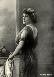 Porträt der französischen Künstlerin Marcelle Lender (1862)