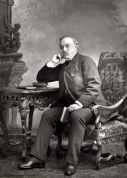 Edmund Yates (1831-94), Journalist und Romanautor, Porträtfotografie