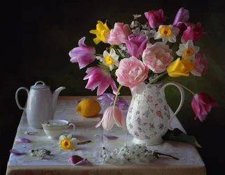 Frühlingsblumenstillleben