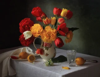 Lebendiges Blumenstillleben