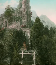 Blick auf den Berg Myogi in der Präfektur Gunma, um 1900 - 1915
