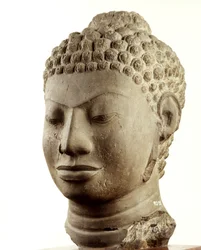 Kopf eines Buddha