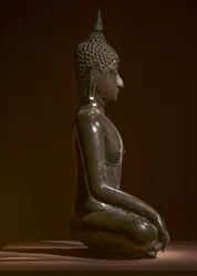 Maravijaya Buddha. Thailand. Zweite Hälfte des 15. Jahrhunderts. Schnitzerei