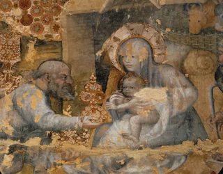 Madonna mit Kind, einer der Heiligen Drei Könige reicht dem Kind einen goldenen Becher
