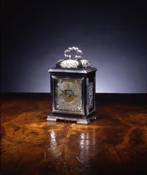 Miniatur-Schlaguhr, Nr. 222, ca. 1695 (Silber & Ebenholz)