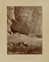 Antike Ruinen im Cañon de Chelle, N.M. (Nr. 11, Geographische Erkundungen und Vermessungen westlich des 100. Meridians)
