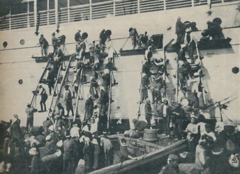 Eine neuartige Methode der Kohlenverladung im Hafen von Yokohama, 1936