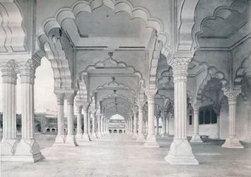 Agra. Der Dewan-i-am oder Halle der öffentlichen Audienzen, ca. 1910