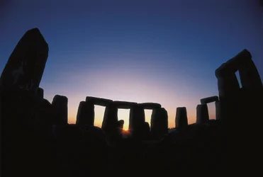 Neolithische Kunst: Ansicht der Stätte von Stonehenge (um 1700-1300 v. Chr.) Amesbury, England