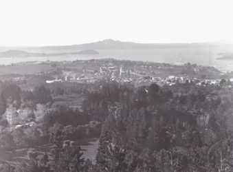 Auckland, vom Mount Eden, spätes 19. - frühes 20. Jahrhundert