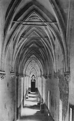 Avignon - Papstpalast - Konklave-Galerie, ca. 1925