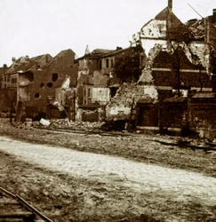 Ausgebombte Gebäude, Nieuwpoort, Flandern, Belgien, ca. 1914-1918