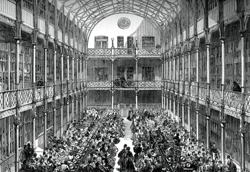 Zentralhalle des Royal Army Clothing Depot, Pimlico, um 1880