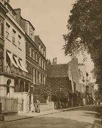 Cheyne Walk, eine ruhige Straße mit Blick auf den Fluss, reich an Erinnerungen, ca. 1935