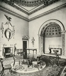 Kontrastierte Innenräume: Palladianisch - Das Esszimmer, Holkham, Norfolk, von William Kent, mit Regency