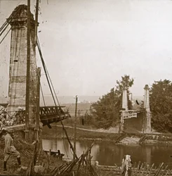 Beschädigte Brücke, Dormans, Nordfrankreich, ca. 1914-1918