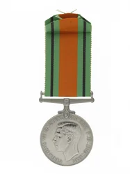 Verteidigungsmedaille 1939-45 (Nickel & Seide)