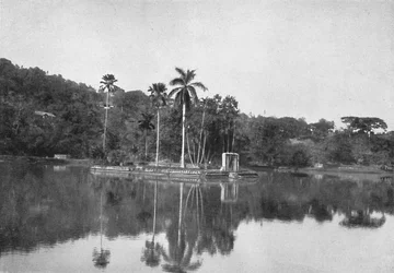 Die Insel im See von Kandy