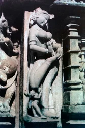 Erotische Skulptur, Khajuraho, Indien. Ca. 950-1050. 20. Jahrhundert