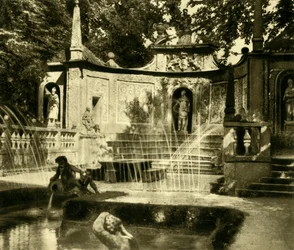 Brunnen, Schloss Hellbrunn, Salzburg, Österreich, ca. 1935