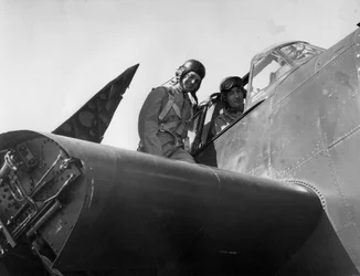 Französisches Flugpersonal wird auf der Marinefliegerstation Quonset, Rhode Island, USA, 1951 ausgebildet